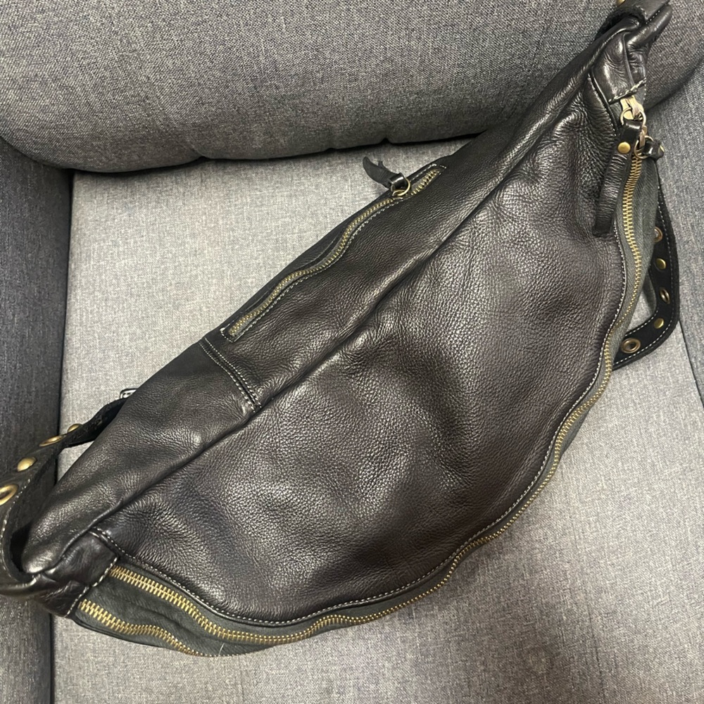 Bolsa Nova Bella Sling Bag - Picture 11 of 15